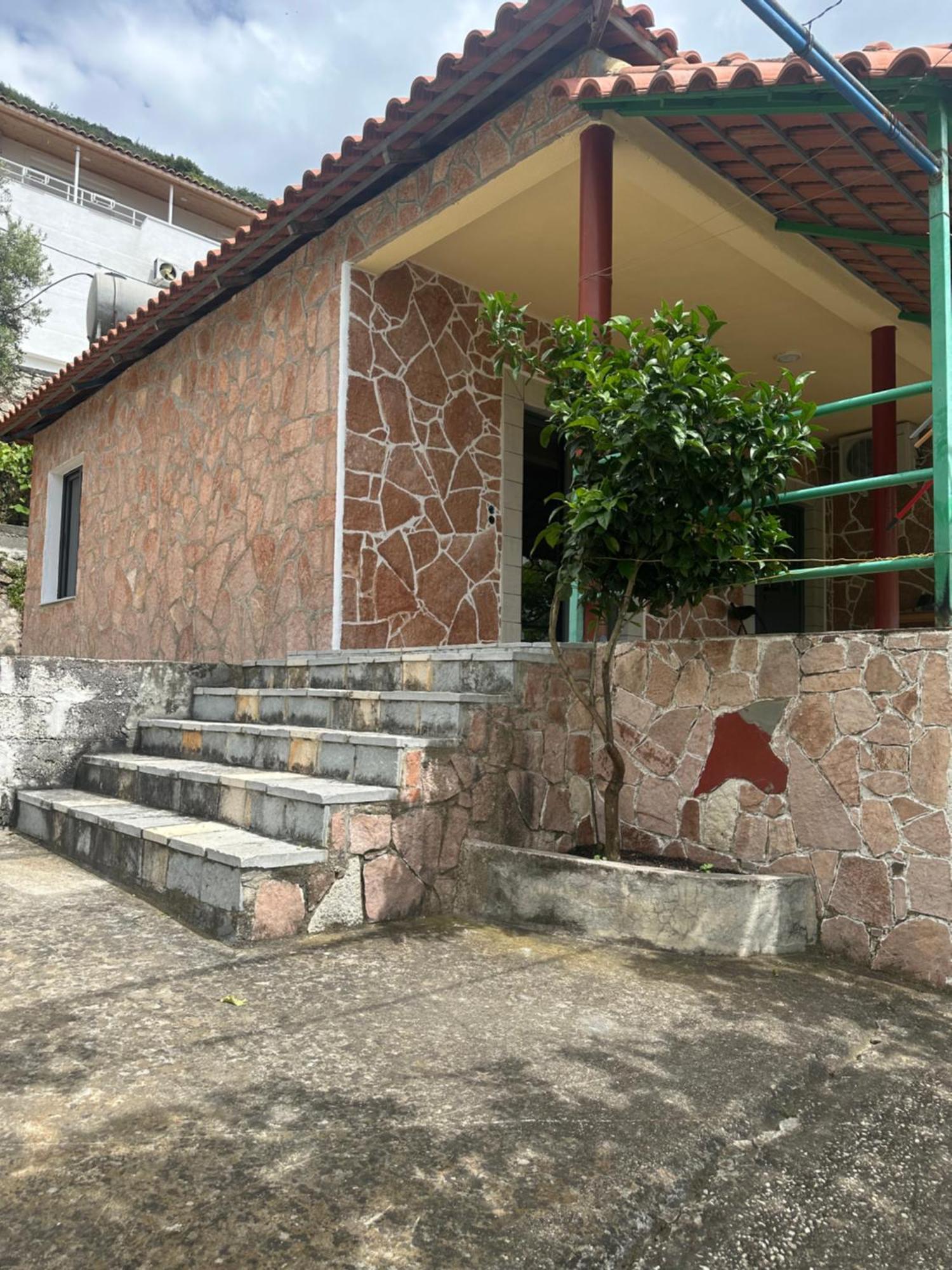 Piqeras Romeo'S Guest House 2 מראה חיצוני תמונה